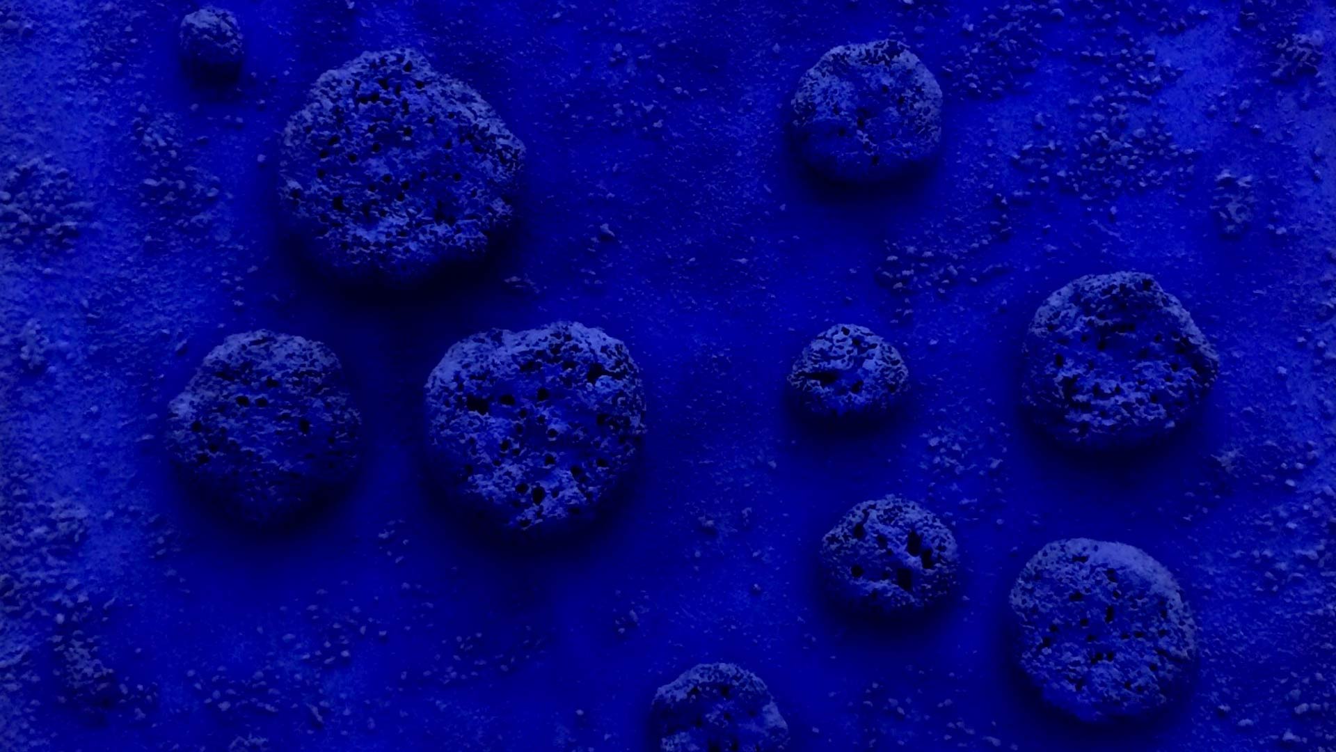 Yves Klein, una vida marcada en azul