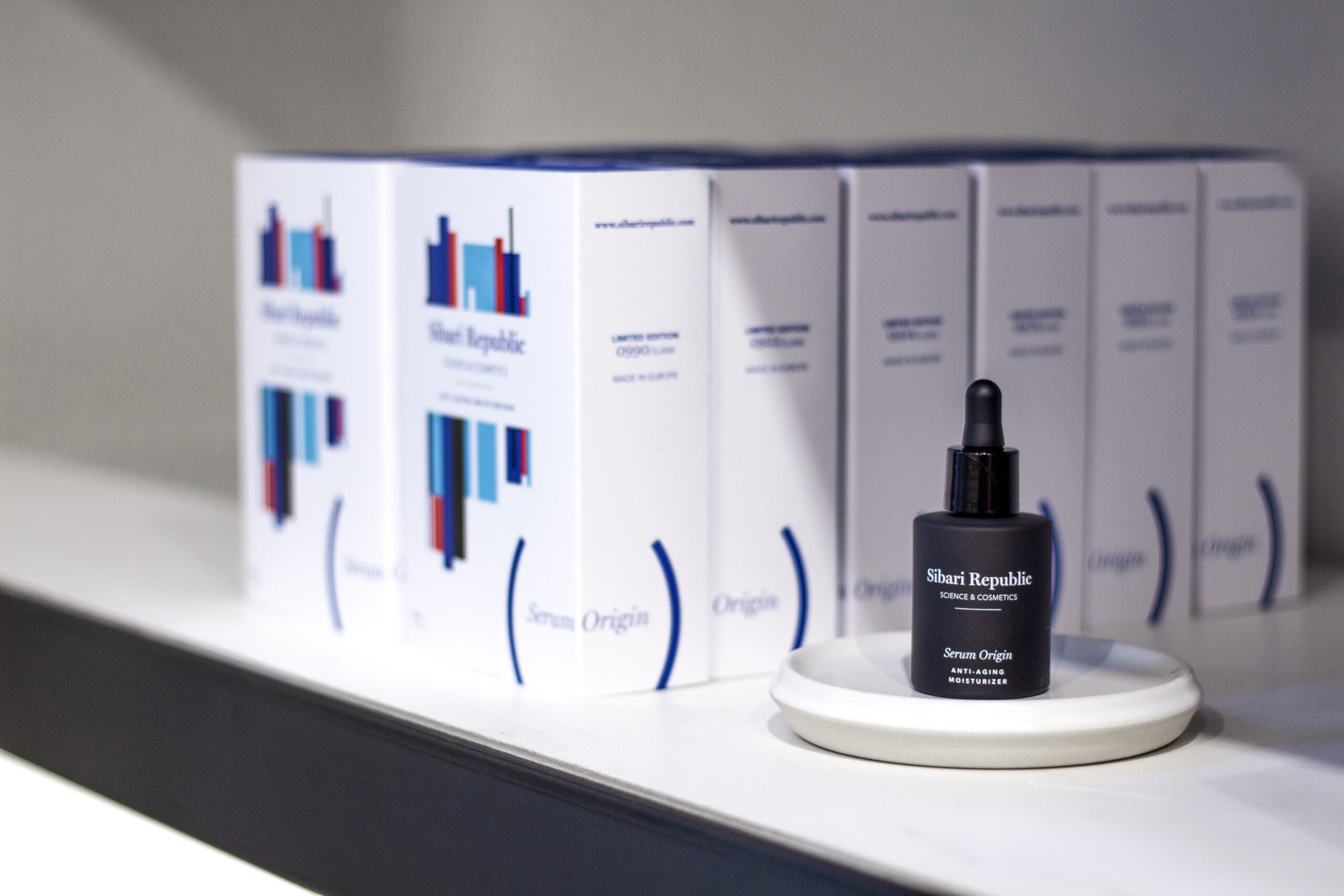 El famoso sérum español que reduce arrugas en cuatro semanas llega a Murcia: Sibari Republic abre en Platería una tienda efímera